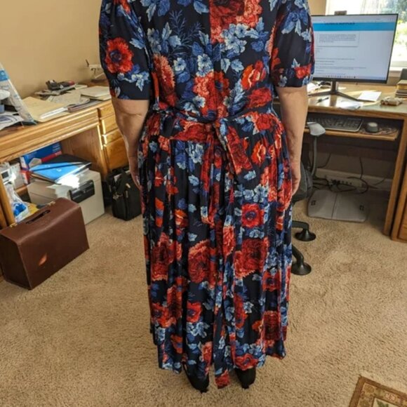 Roaman's Blue And Red Floral Maxi Dress Size 22/24 - Picture 7 of 7